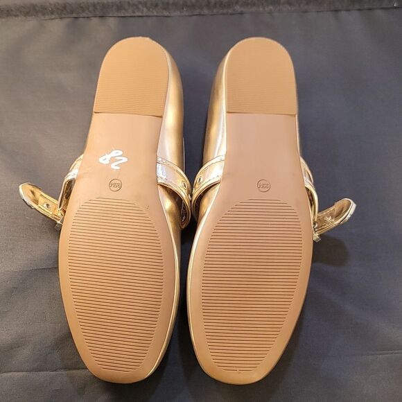 BRAND NEW STEVE MADDEN BALLET WITH STRAP CHIC GOLD MARY JANE - Picture 13 of 13